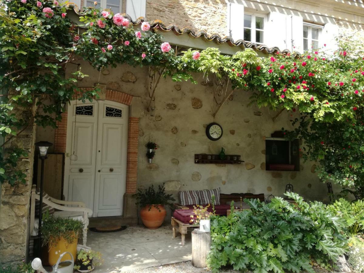 Mon Petit Soulie Bed & Breakfast Loupia Exterior photo